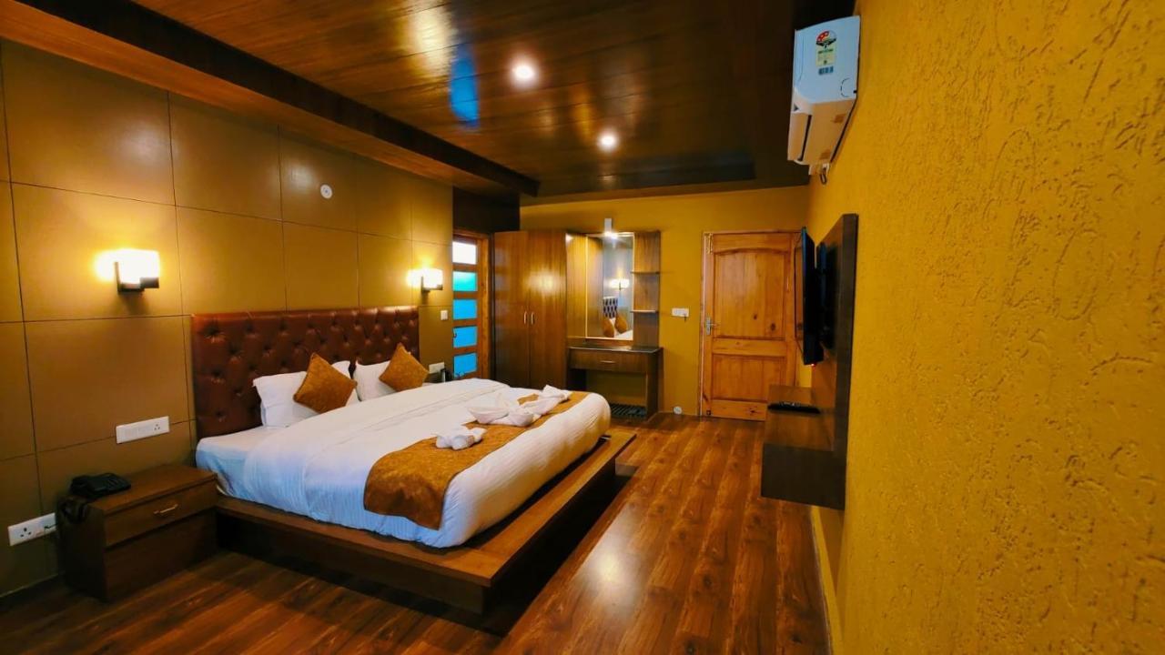 Winterline Resort Near Mall Road Manali - Centrally Heated & Air Cooled Exteriér fotografie