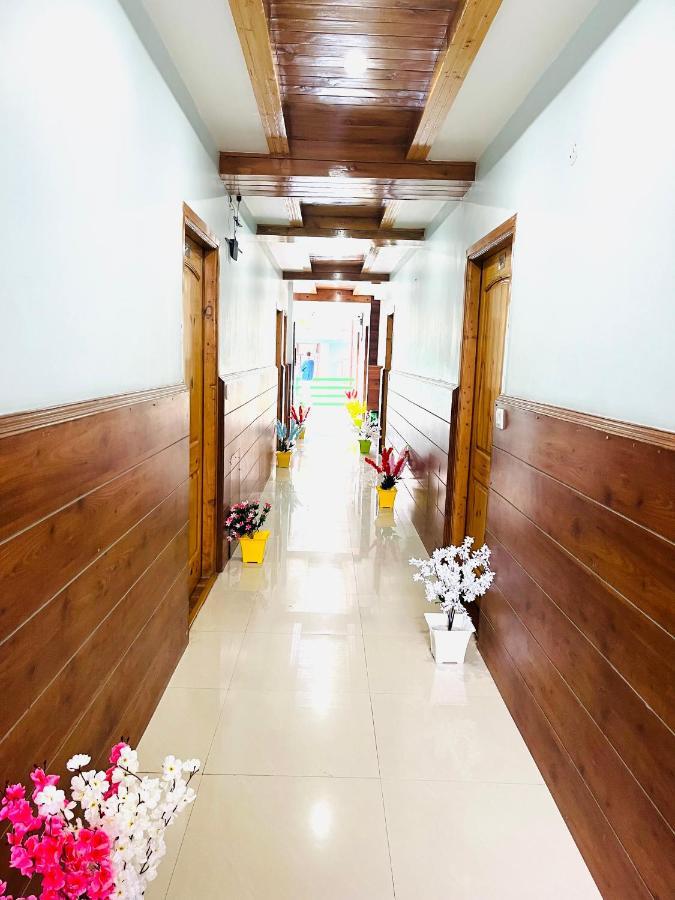 Winterline Resort Near Mall Road Manali - Centrally Heated & Air Cooled Exteriér fotografie
