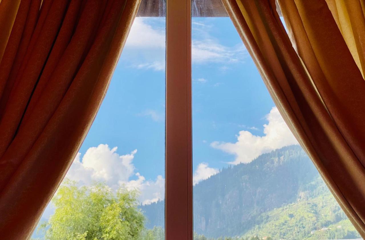 Winterline Resort Near Mall Road Manali - Centrally Heated & Air Cooled Exteriér fotografie