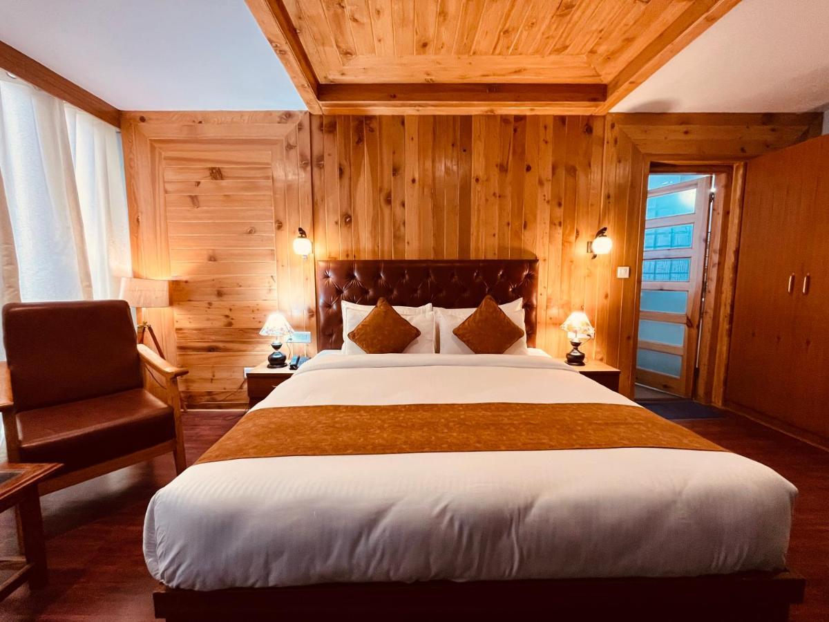Winterline Resort Near Mall Road Manali - Centrally Heated & Air Cooled Exteriér fotografie