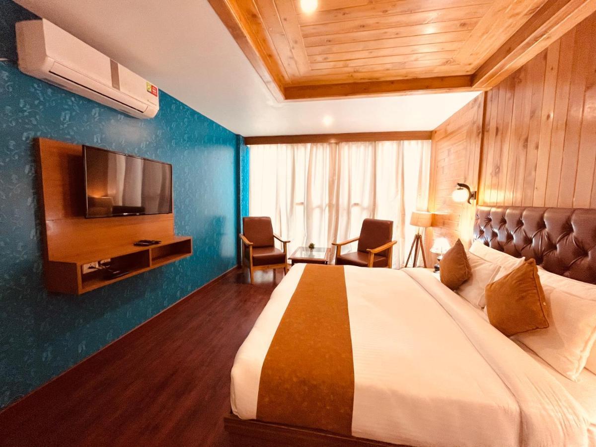 Winterline Resort Near Mall Road Manali - Centrally Heated & Air Cooled Exteriér fotografie