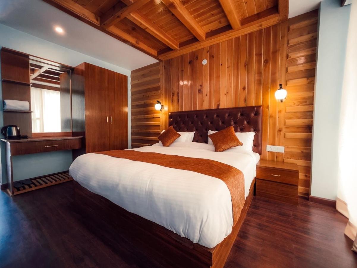 Winterline Resort Near Mall Road Manali - Centrally Heated & Air Cooled Exteriér fotografie