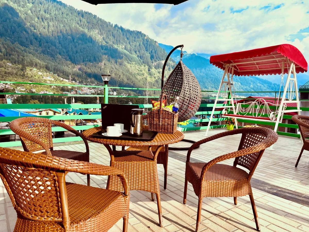 Winterline Resort Near Mall Road Manali - Centrally Heated & Air Cooled Exteriér fotografie