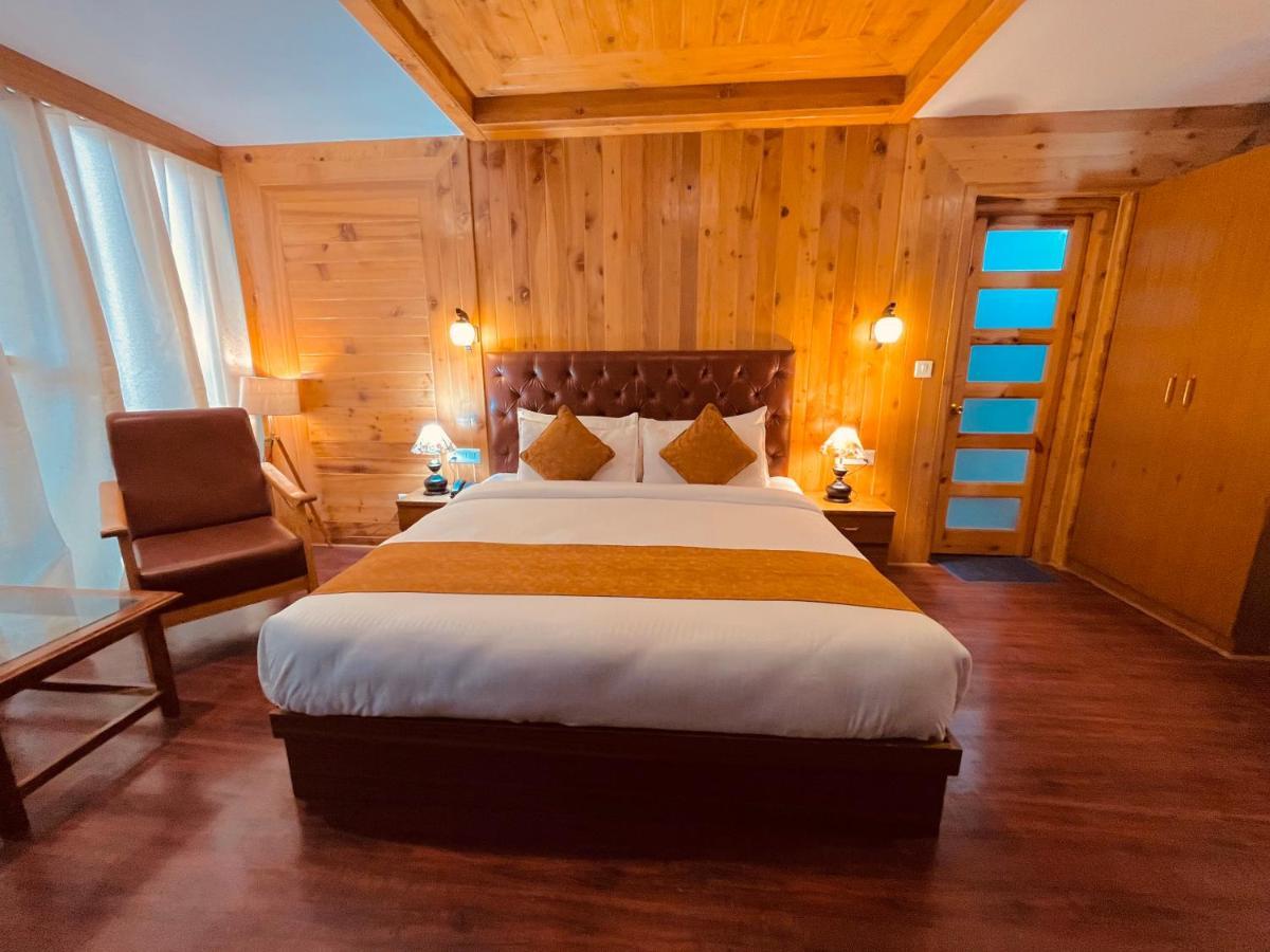 Winterline Resort Near Mall Road Manali - Centrally Heated & Air Cooled Exteriér fotografie