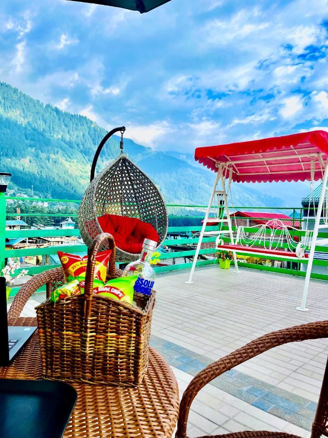 Winterline Resort Near Mall Road Manali - Centrally Heated & Air Cooled Exteriér fotografie